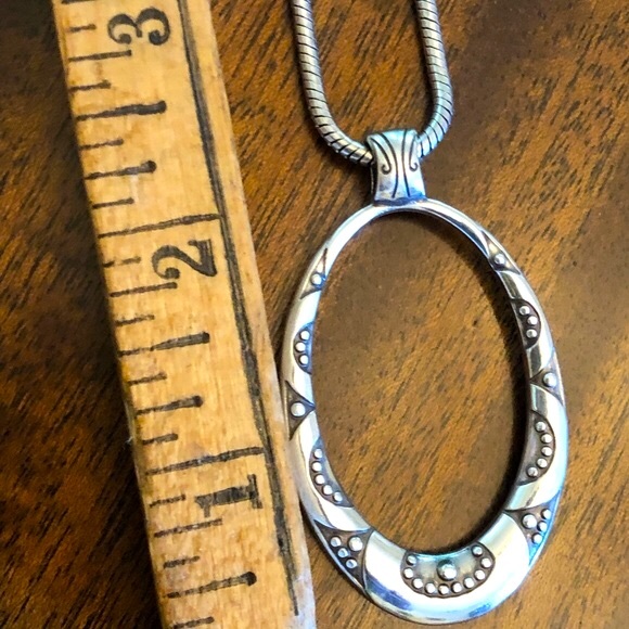 Retired  Brighton oval classic reversible pendant necklace - Picture 8 of 11